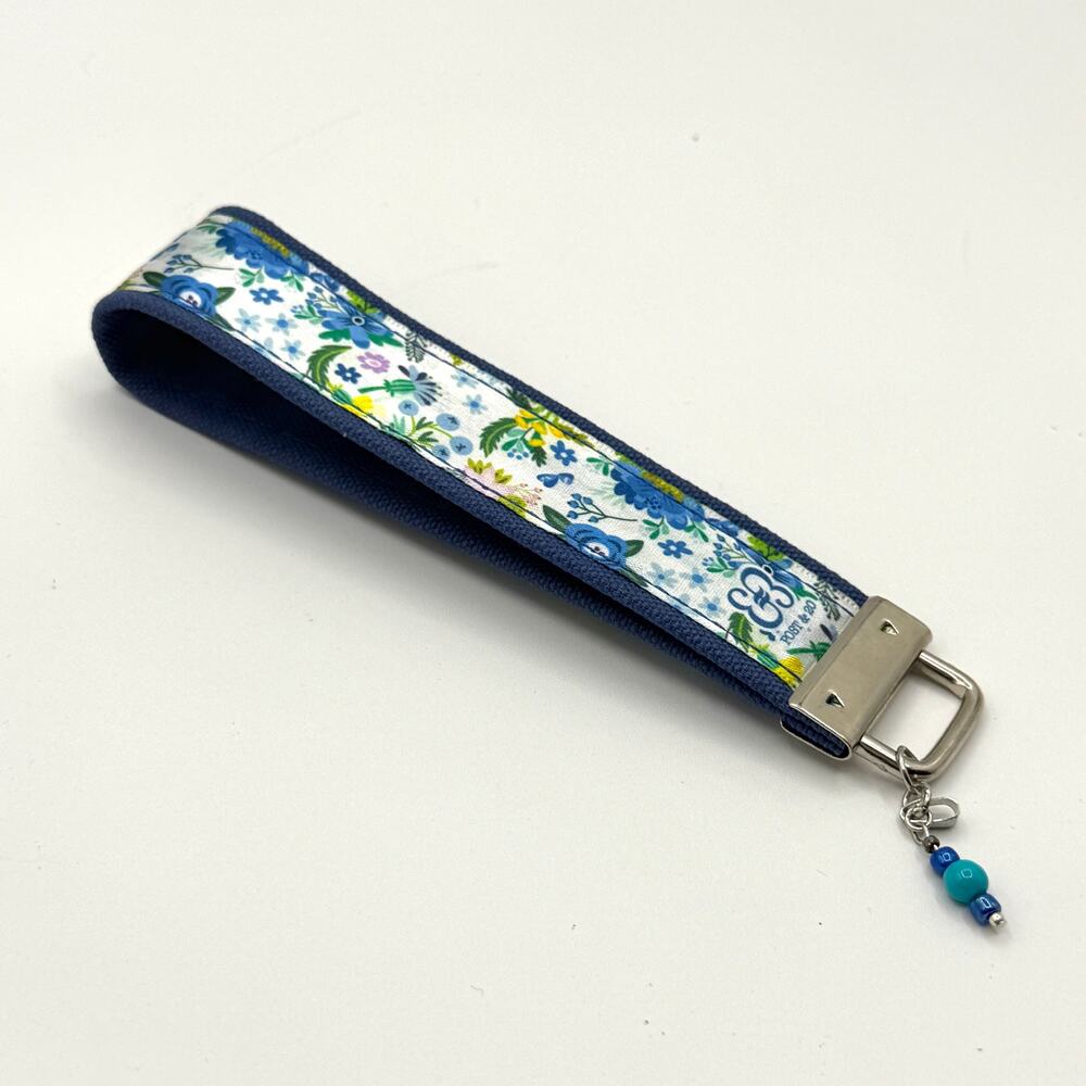 Studio Post & 20 Blessed Floral Padded Wristlet Keychain Handmade Blue Key Ring - Picture 2 of 4